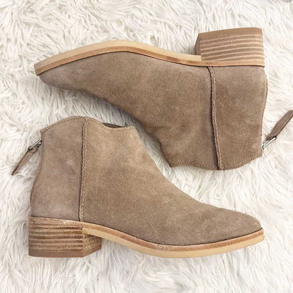 Dolce Vita x Anthropologie Tucker Suede Heel ankle bootie women size 6 - Picture 2 of 6